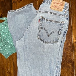 Vintage Levi’s 560 orange tab high waisted mom jeans size 29